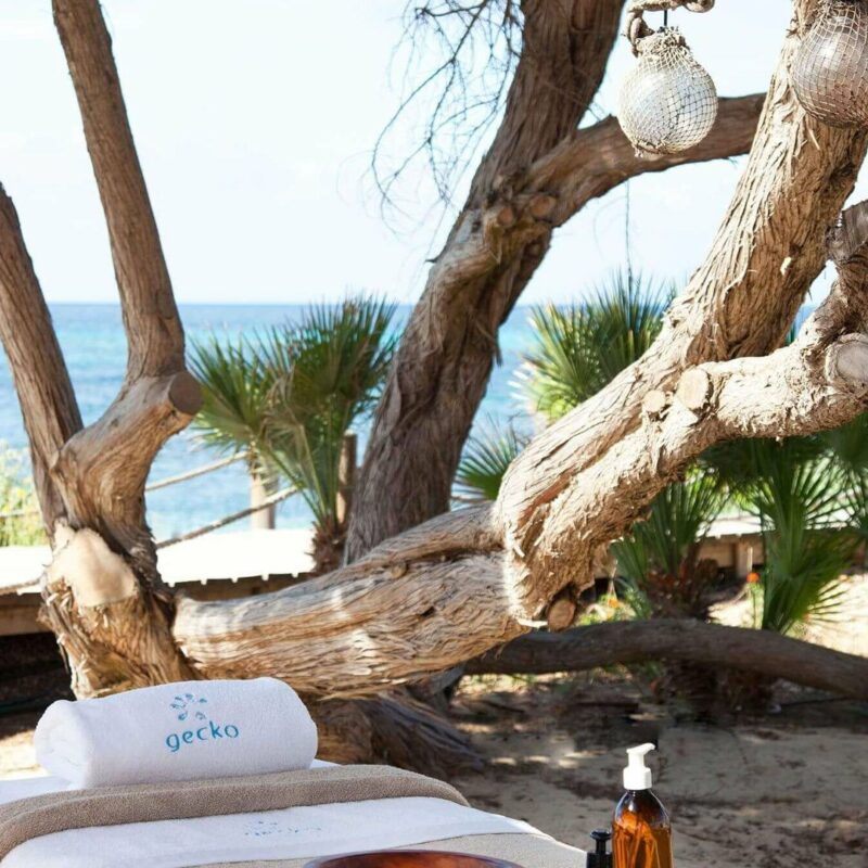 Homecoming-Retreats-Locations-Formentera-Gecko-Beach-Club-Hotel-16